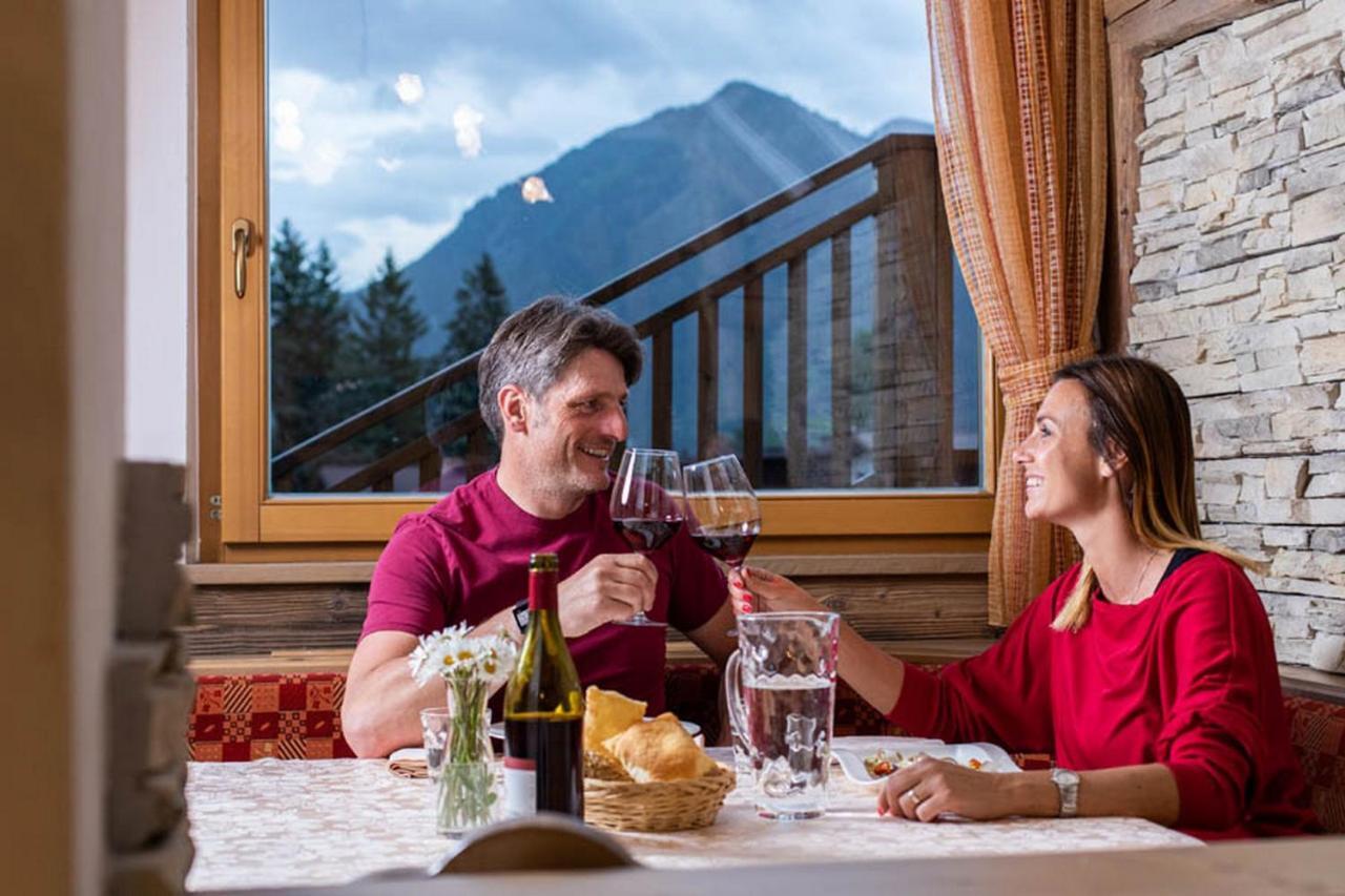 Mytime Hotels La Grotta Vigo di Fassa Exterior photo